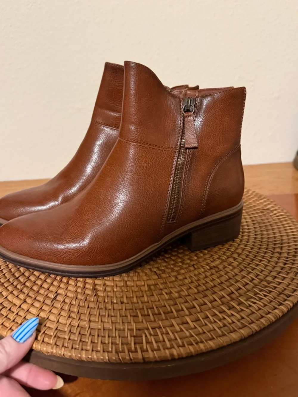 Women’s Tan  Brown Leather Ankle Boots‎ - Classic Side Zip